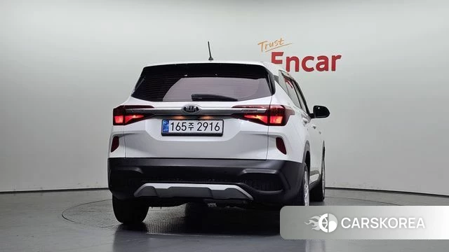 Kia Seltos id 4836048 из Кореи 14