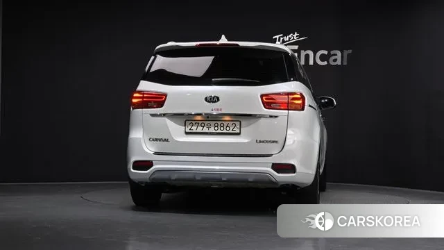 Kia The New Carnival id 3313043 из Кореи 14