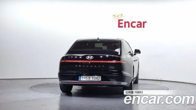 Hyundai Grandeur (GN7) id 2738985 из Кореи 14