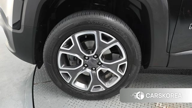 Jeep Renegade id 3853620 из Кореи 14