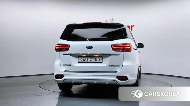 Kia The New Carnival id 4551906 из Кореи 27