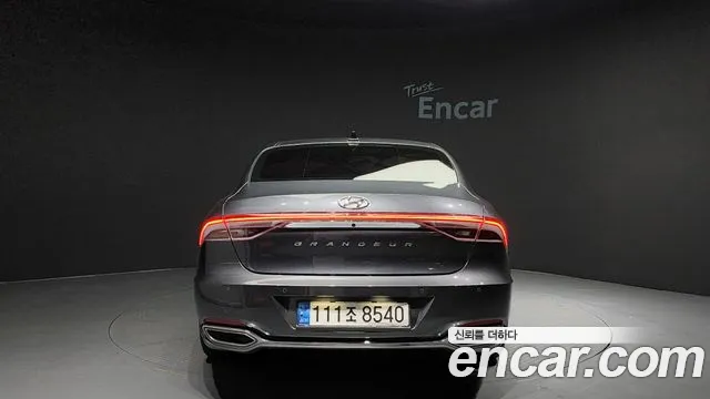 Hyundai The New Grandeur IG id 2732047 из Кореи 14