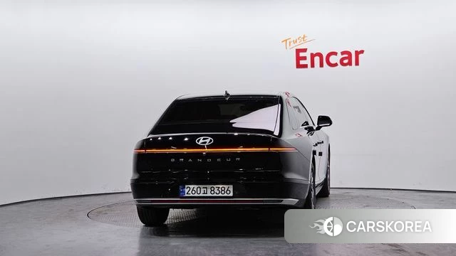 Hyundai Grandeur (GN7) id 3811900 из Кореи 14