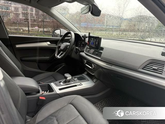 Audi Q5L id 4257577 из Китая 7