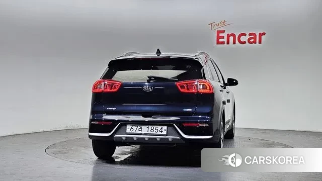 Kia Niro id 3039215 из Кореи 14