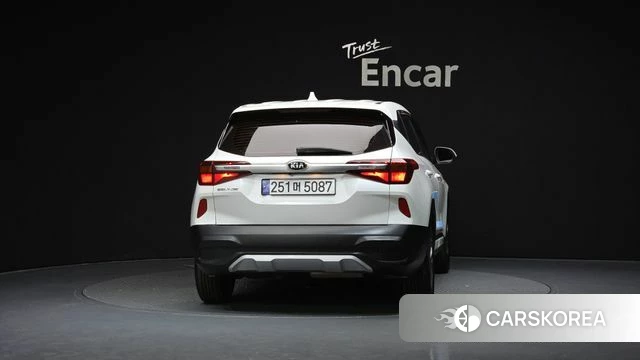 Kia Seltos id 4310042 из Кореи 14
