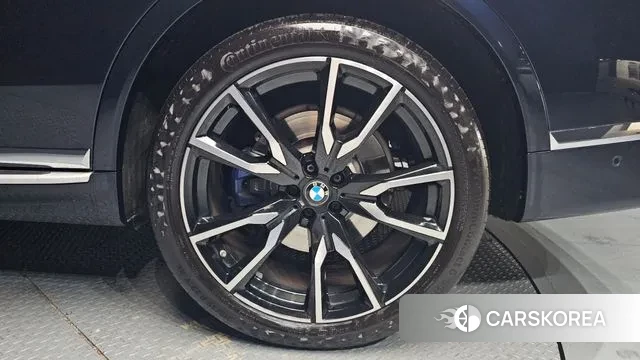 BMW X7 (G07) id 3640438 из Кореи 14