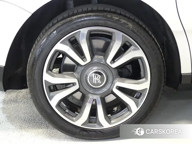 Rolls-Royce Cullinan id 3544953 из Кореи 14