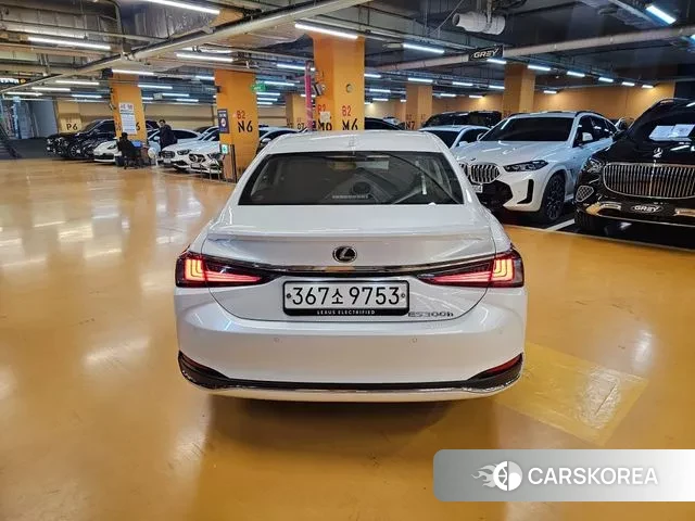 Lexus ES300h 7th generation id 3731925 из Кореи 12