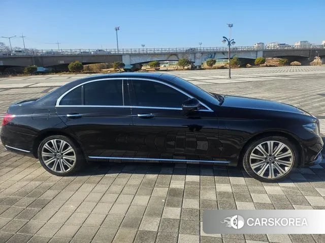 Mercedes-Benz E-Class W213 2020 Черный из Кореи, фото 4
