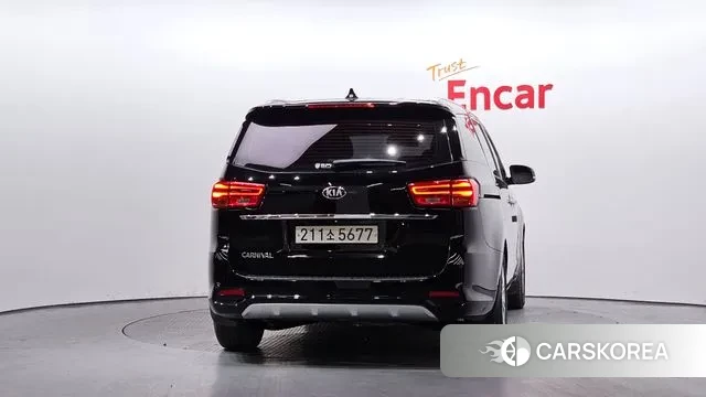 Kia The New Carnival id 3687080 из Кореи 14