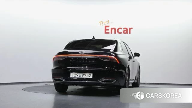 Hyundai The New Grandeur IG id 4496305 из Кореи 26