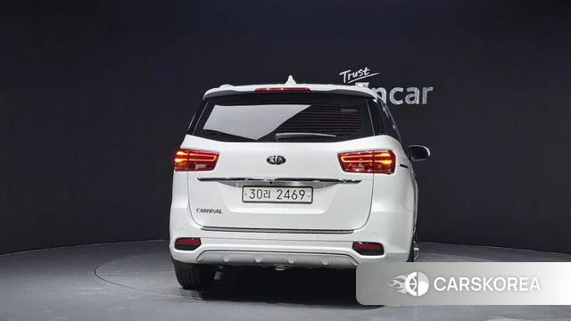 Kia The New Carnival id 4339717 из Кореи 28