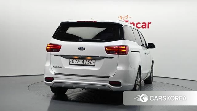 Kia The New Carnival id 4390323 из Кореи 14