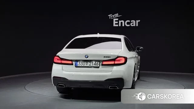 BMW 5 Series (G30) id 2968855 из Кореи 14