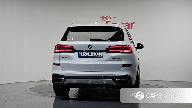 BMW X5 (G05) id 4194899 из Кореи 32