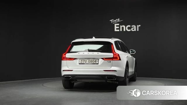 Volvo V60 Cross-Country 2nd Generation id 4304677 из Кореи 26