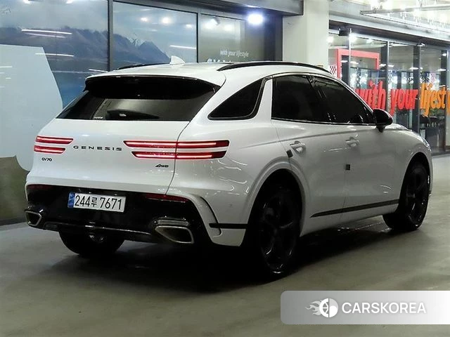 Genesis GV70 id 4242926 из Кореи 14