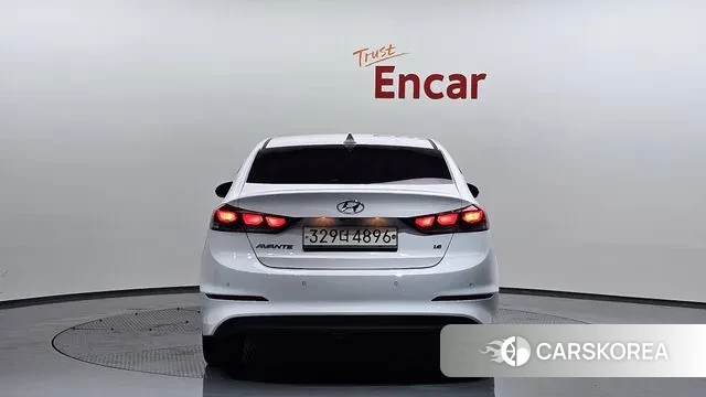 Hyundai Avante AD id 2378094 из Кореи 14