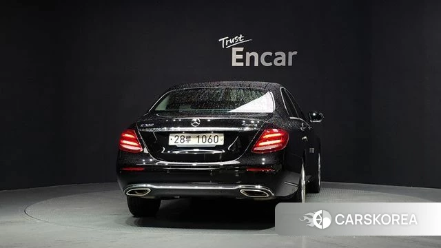 Mercedes-Benz E-Class W213 id 4751459 из Кореи 27