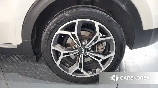 Kia Sportage The Bold id 3504669 из Кореи 14