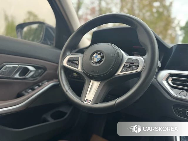 BMW 3 series id 4256380 из Китая 9