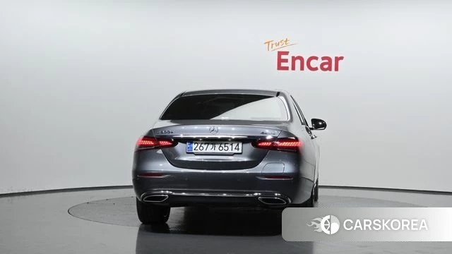 Mercedes-Benz E-Class W213 id 4201256 из Кореи 24