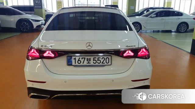 Mercedes-Benz E-Class W214 id 4539859 из Кореи 14