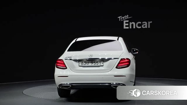 Mercedes-Benz E-Class W213 id 3943011 из Кореи 14