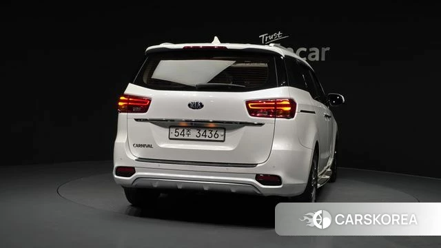 Kia The New Carnival id 4357037 из Кореи 14