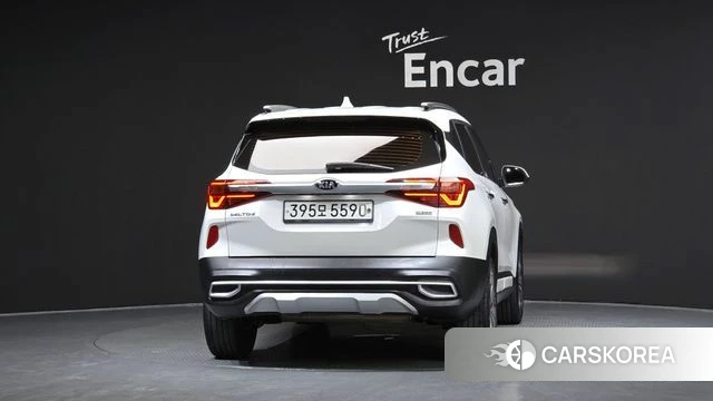 Kia Seltos id 4895002 из Кореи 26