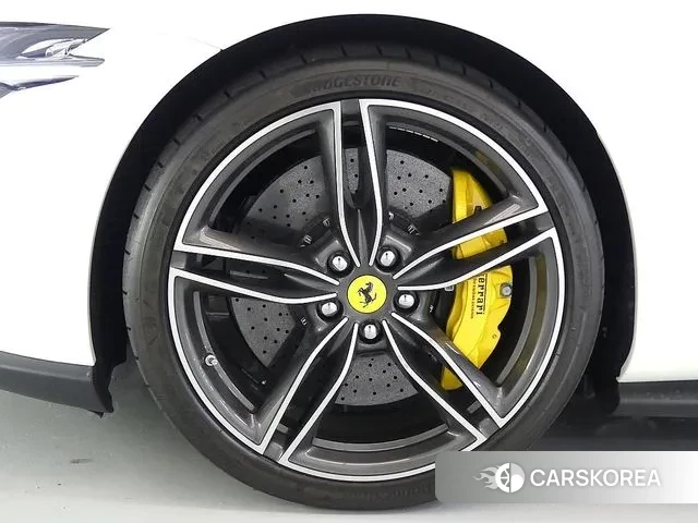 Ferrari Rome id 3294300 из Кореи 14