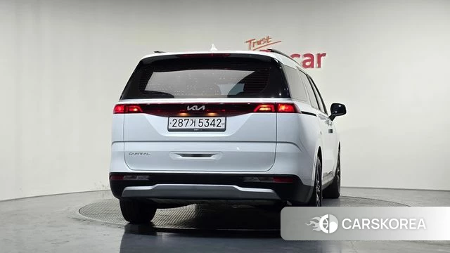 Kia Carnival 4th generation id 4640584 из Кореи 24