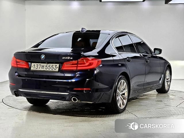 BMW 5 Series (G30) id 4530417 из Кореи 14