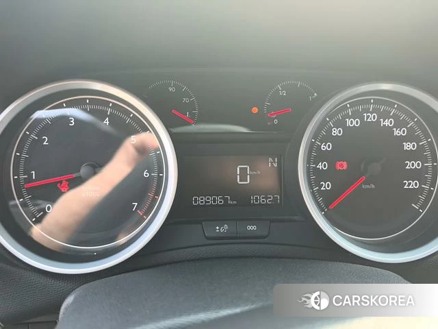 Peugeot 408 2018 Белый из Китая, фото 4