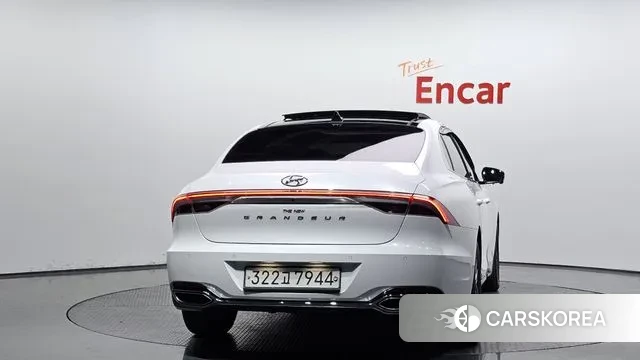 Hyundai The New Grandeur IG id 3350551 из Кореи 14