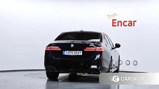 BMW 5 Series (G60) id 4523227 из Кореи 14