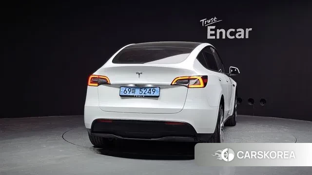 Tesla Model Y id 3620182 из Кореи 14