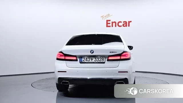 BMW 5 Series (G30) id 3421052 из Кореи 14