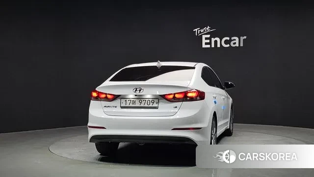 Hyundai Avante AD id 3742912 из Кореи 14