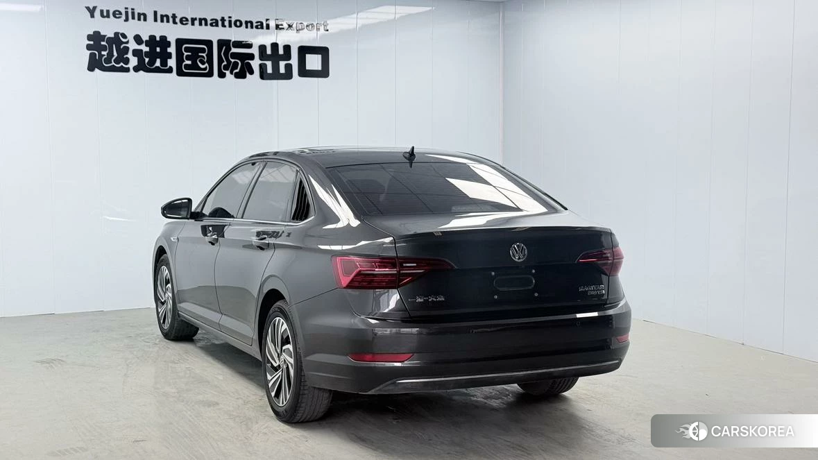 Volkswagen Sagitar 2022 Темно-серый из Китая, фото 5