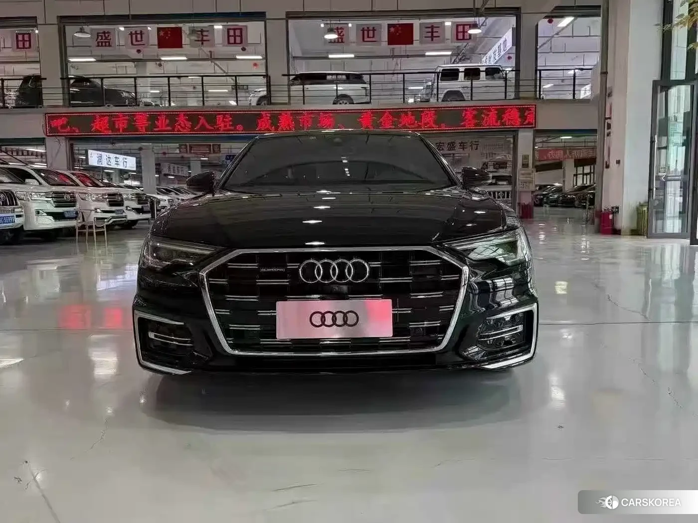 Audi A6L 2021 Черный из Китая, фото 4