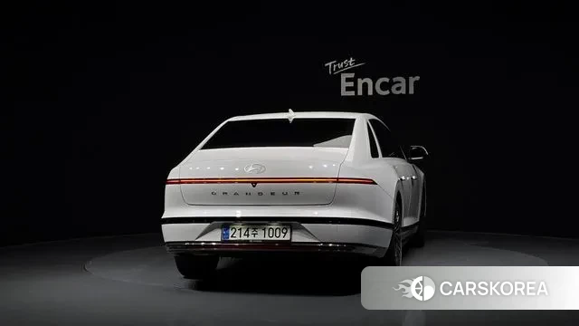Hyundai Grandeur Hybrid (GN7) id 3026800 из Кореи 14