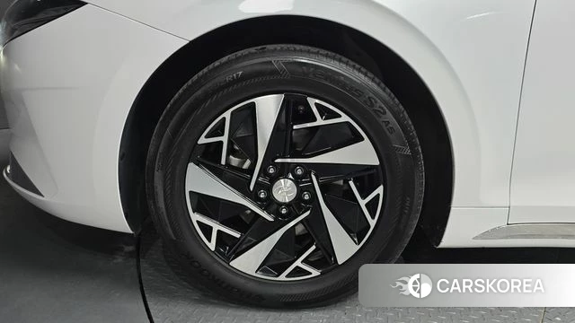 Hyundai The New Grandeur IG Hybrid id 4361338 из Кореи 25
