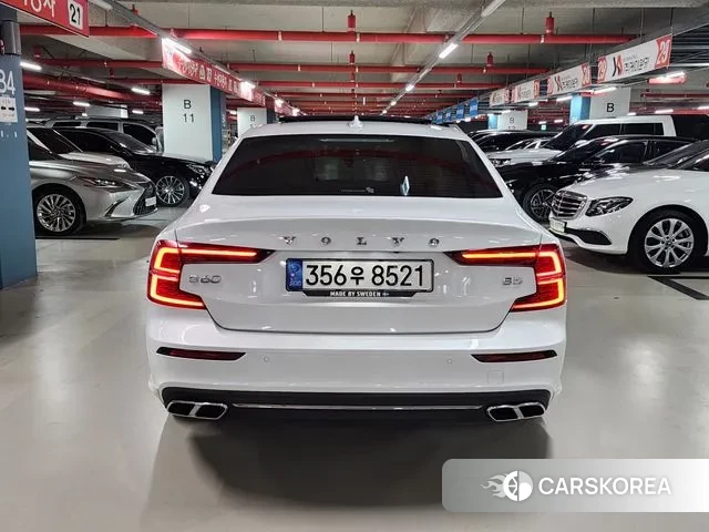 Volvo S60 3rd generation id 3514136 из Кореи 14