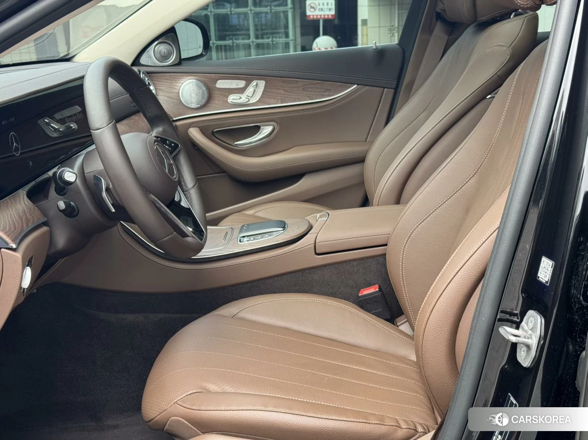 Mercedes-Benz E-class id 4455665 из Китая 12