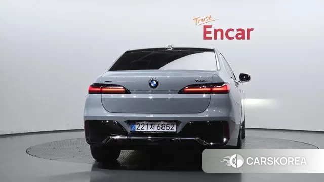 BMW 7 Series (G70) id 3585407 из Кореи 14