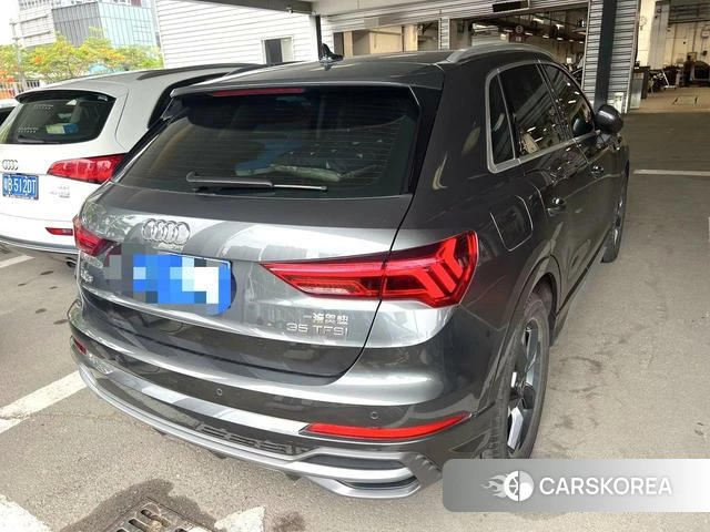 Audi Q3 2023 Темно-серый из Китая, фото 4