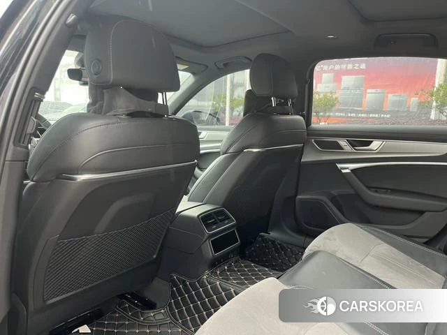 Audi A6L id 4300431 из Китая 12