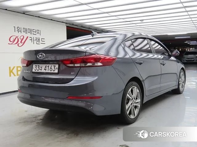 Hyundai Avante AD id 3737283 из Кореи 14